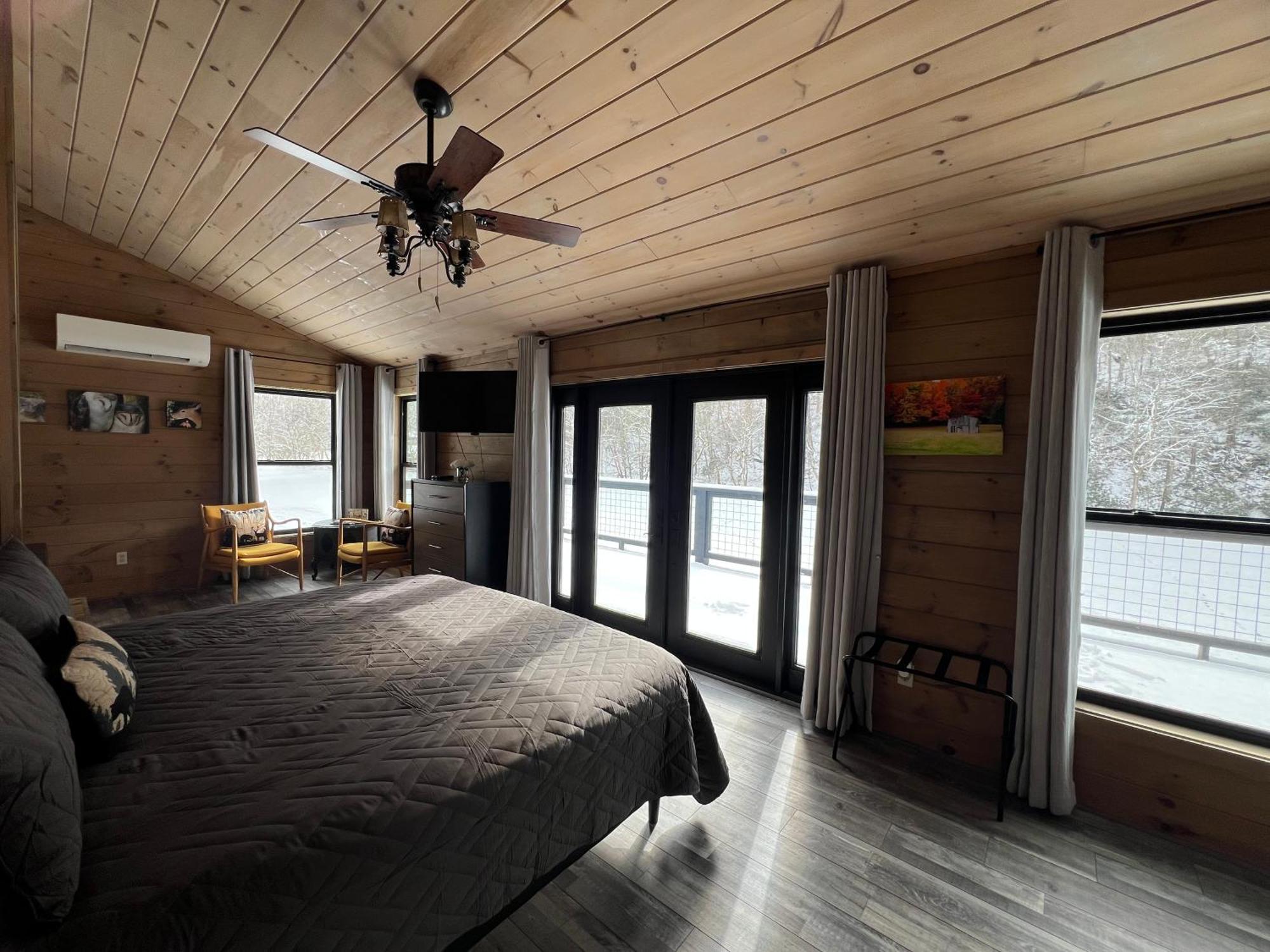Firefly Fields 2-Acres With Guest House, Game Room, Mountain & River Views Sevierville Exterior foto